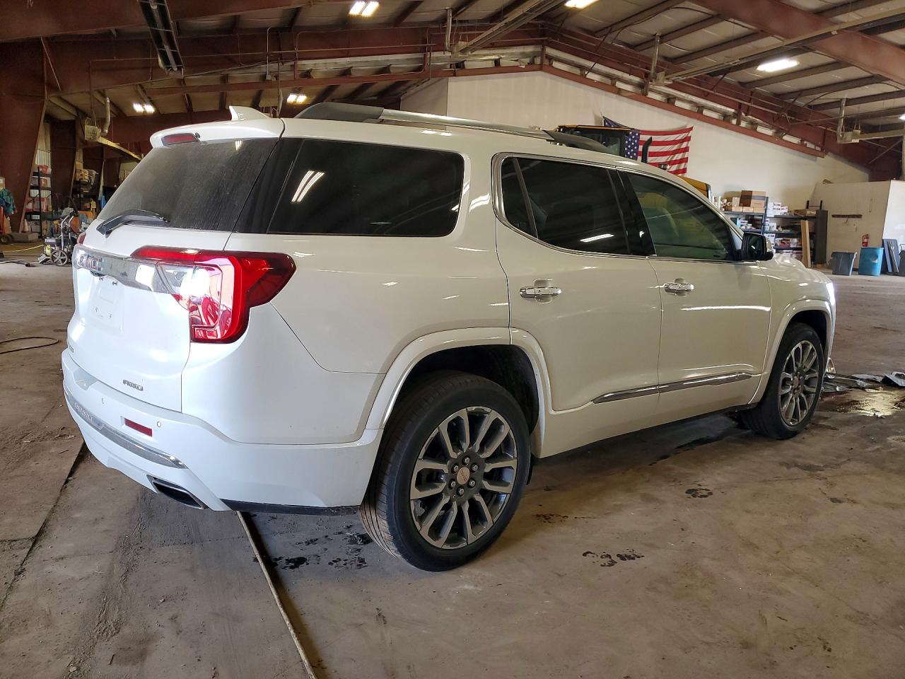 GMC Acadia Denali