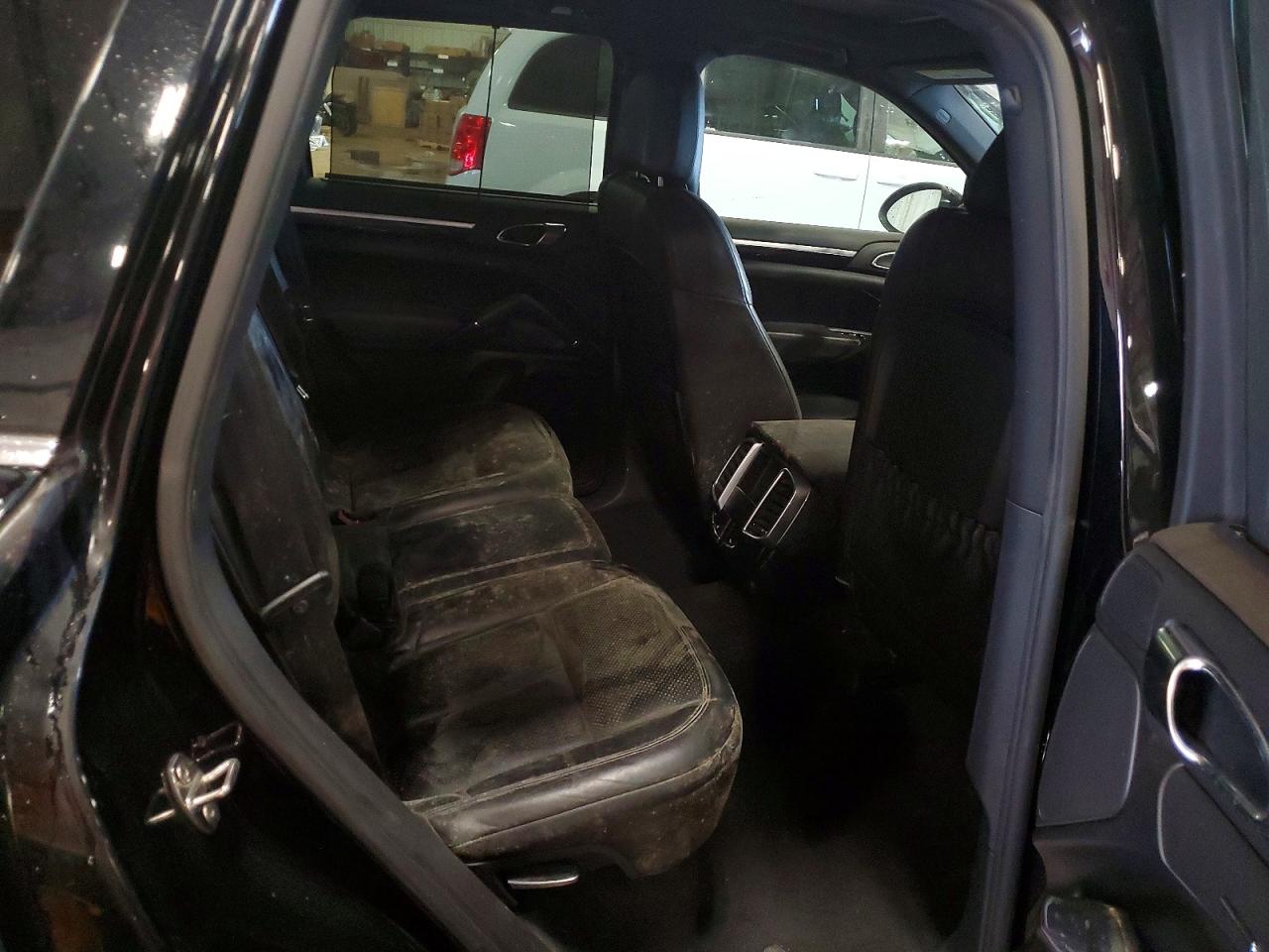 Porsche Cayenne S Hybrid
