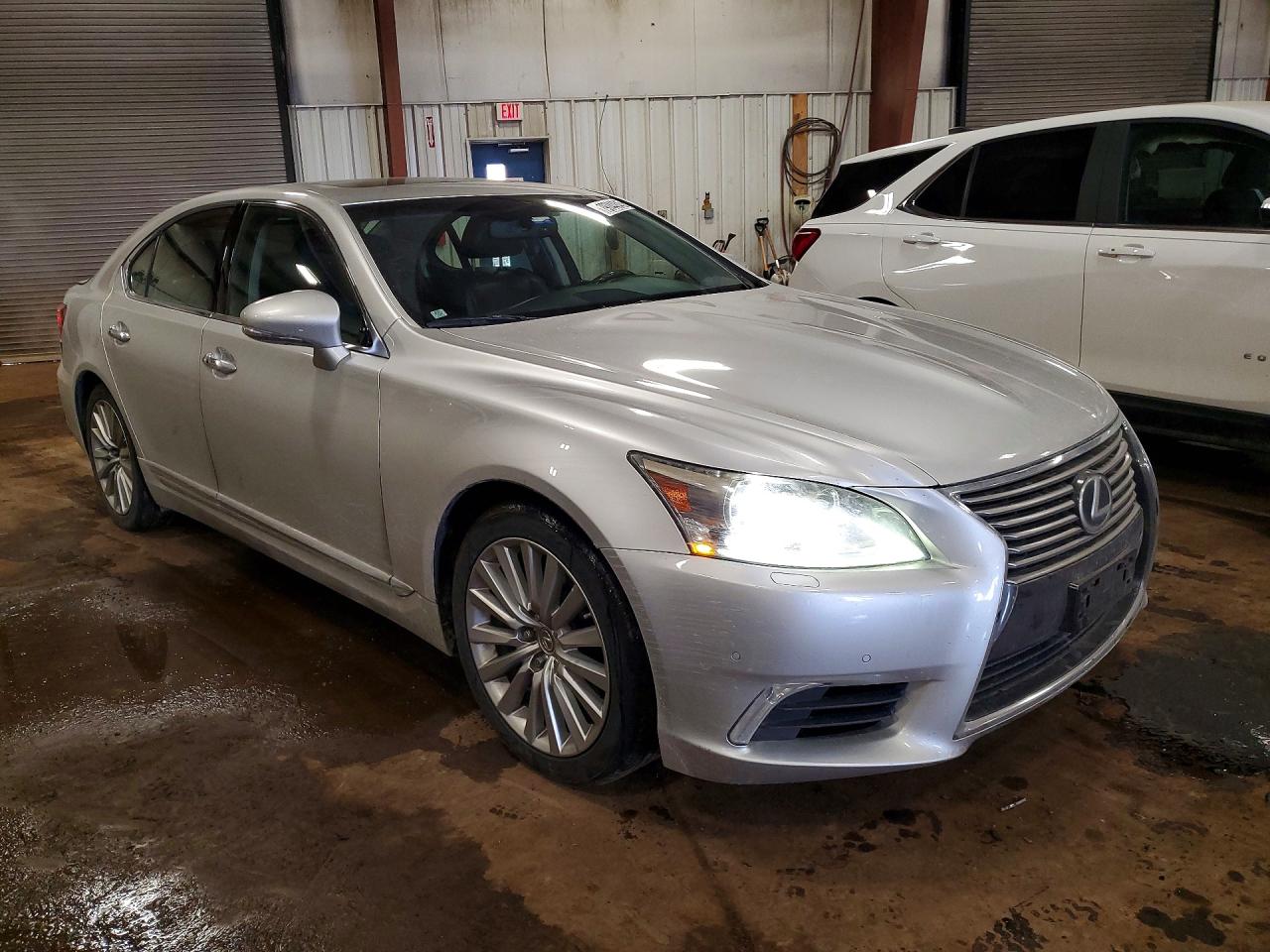 Lexus LS Base
