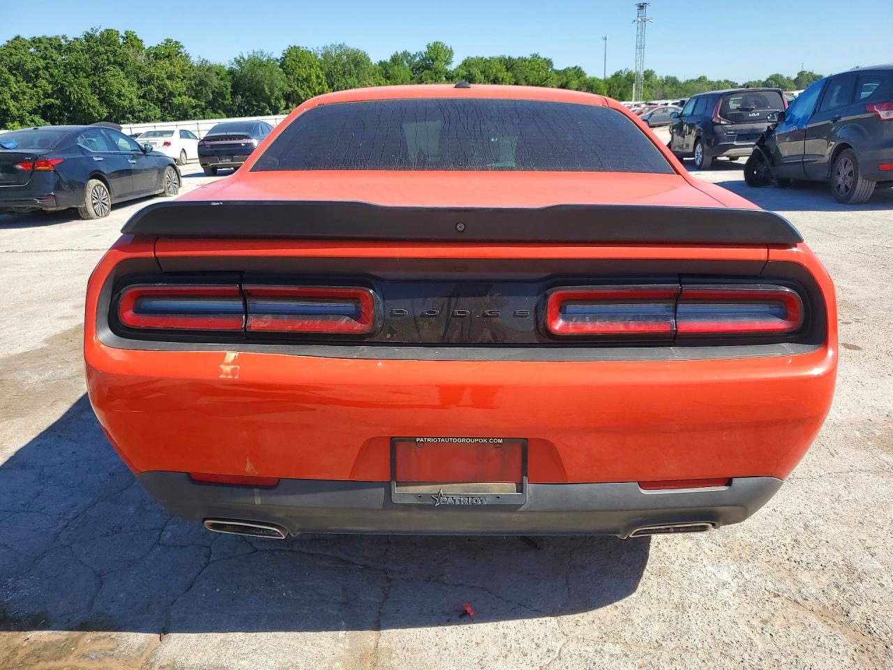Dodge Challenger Sxt