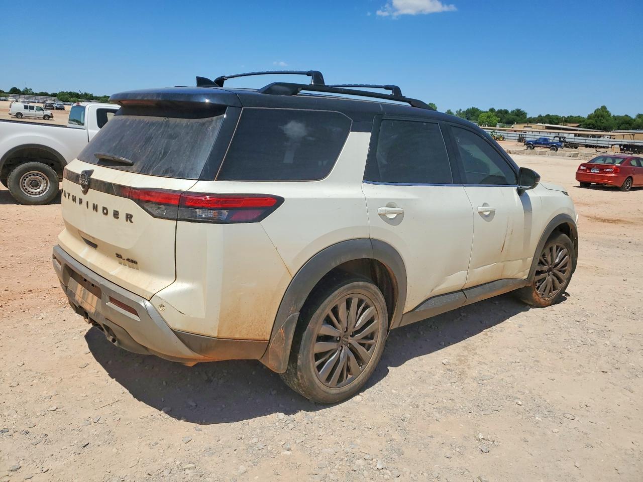Nissan Pathfinder Sl