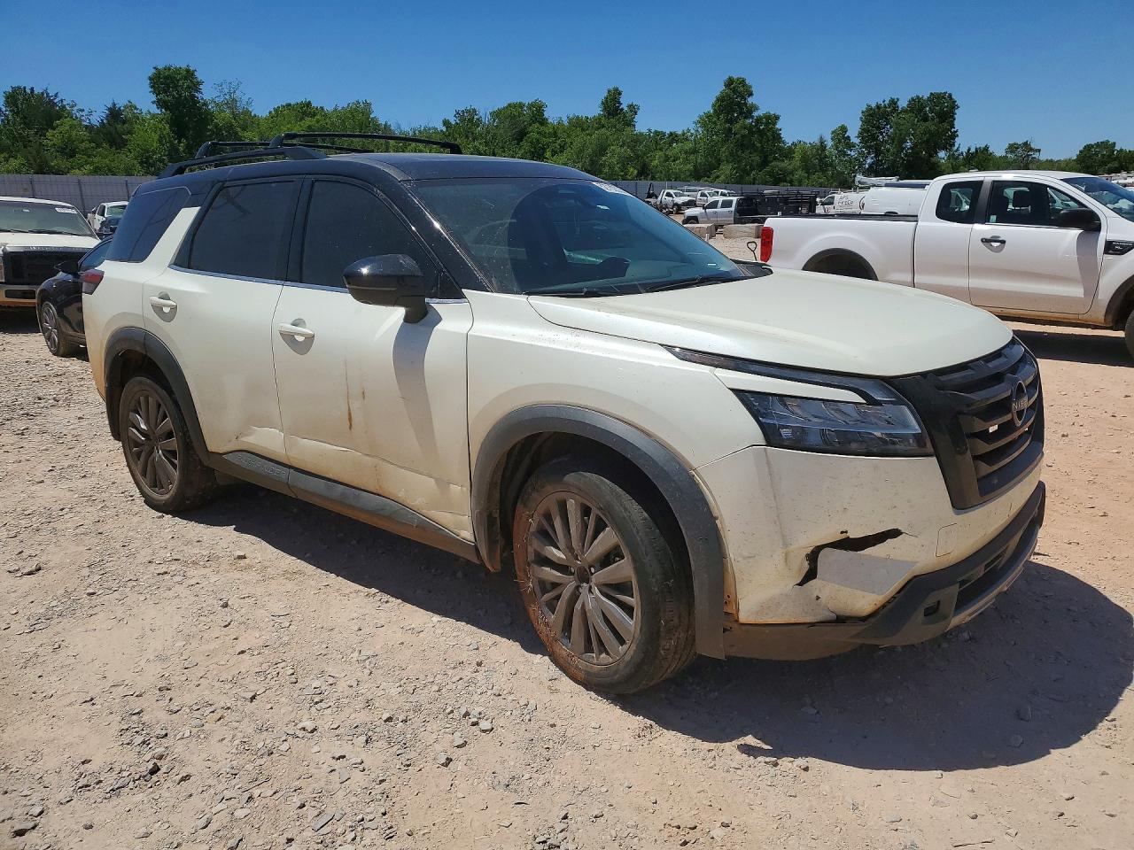 Nissan Pathfinder Sl