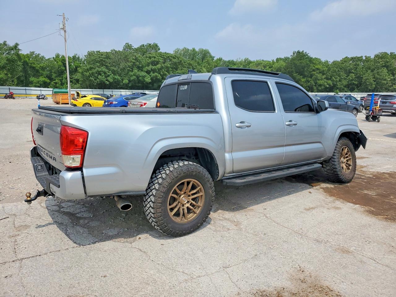 Toyota Tacoma Sr V6