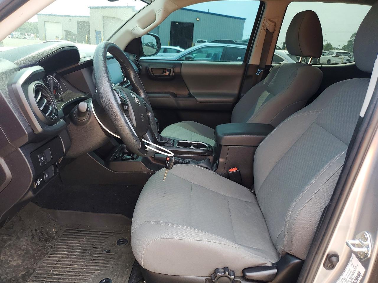 Toyota Tacoma Sr V6