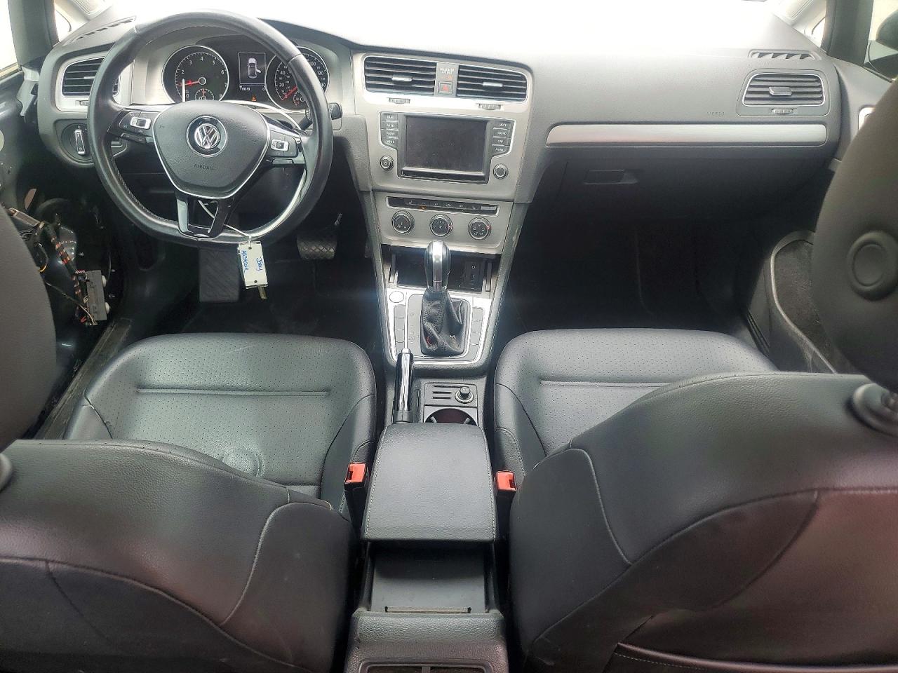 Volkswagen Golf S