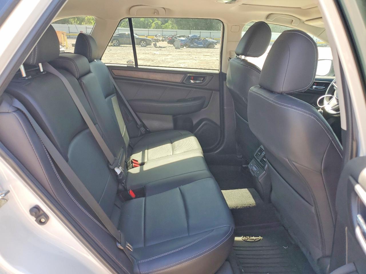 Subaru Outback 2.5i Limited