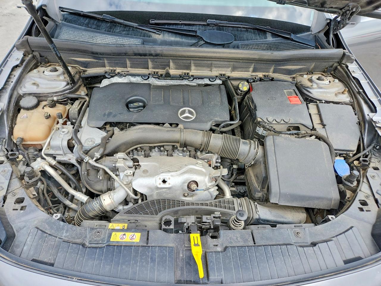 Mercedes-Benz GLB 250