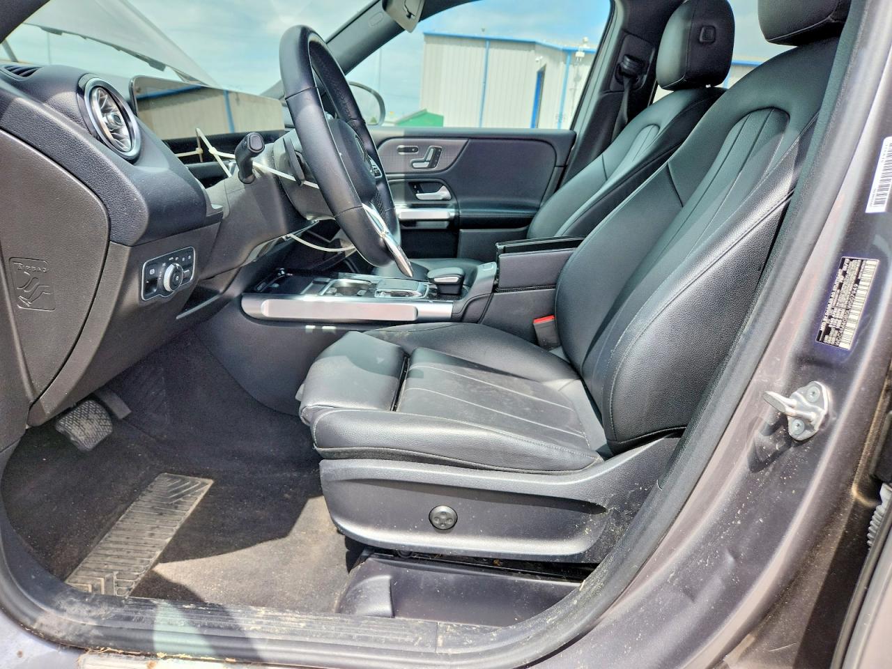 Mercedes-Benz GLB 250