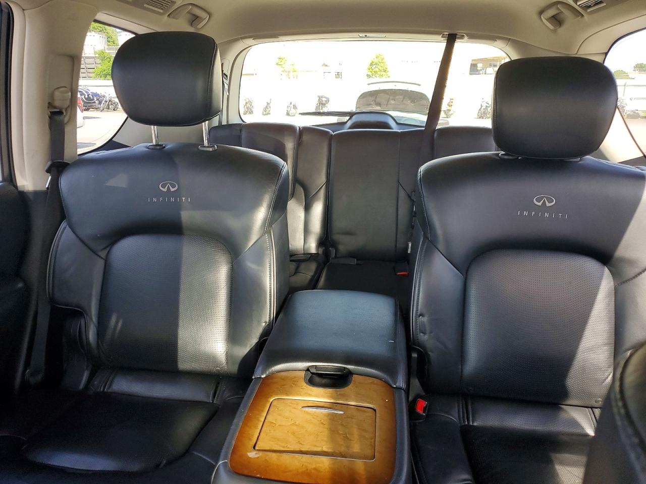INFINITI Qx Base