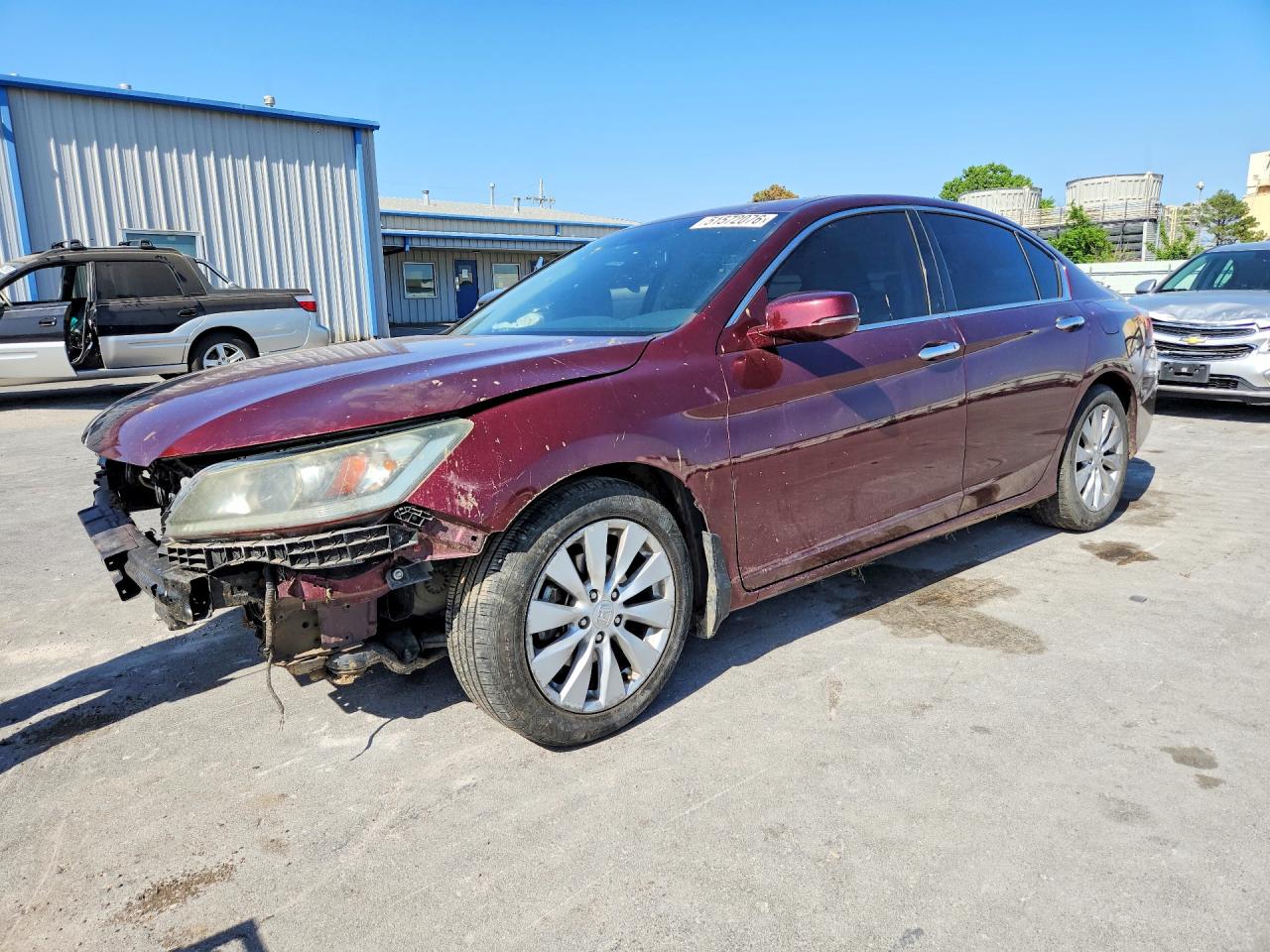 Salvage Honda Accord Image