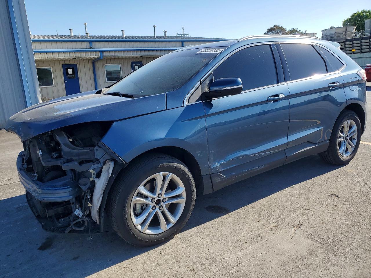Salvage Ford Edge Image