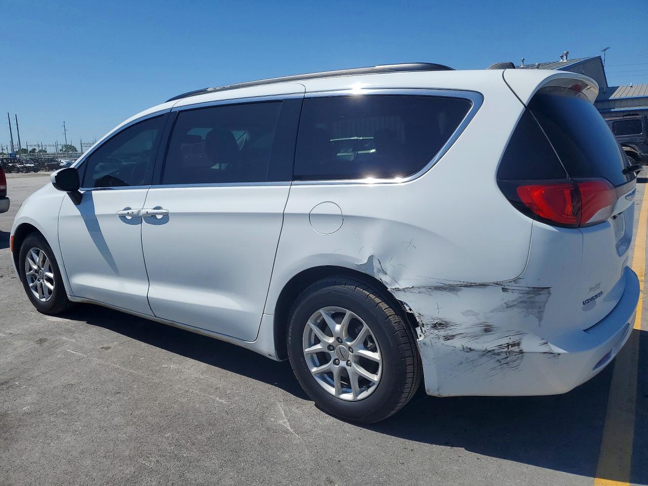 Chrysler Minivan Lxi