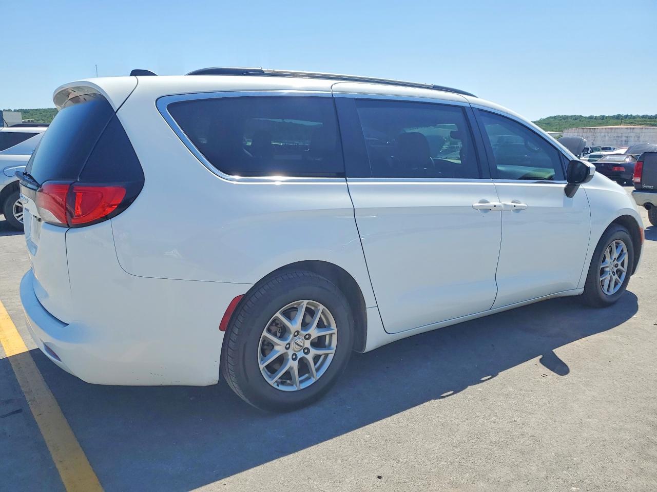 Chrysler Minivan Lxi
