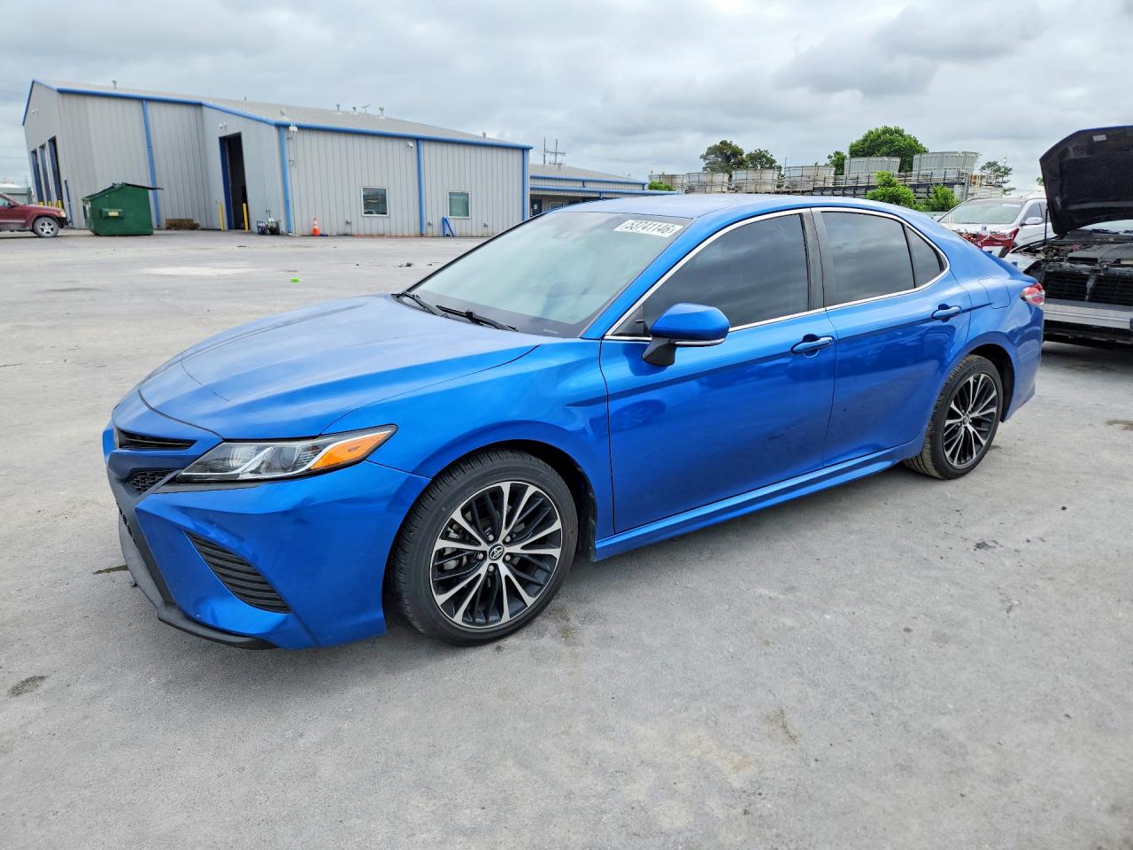 Salvage Toyota Camry Image