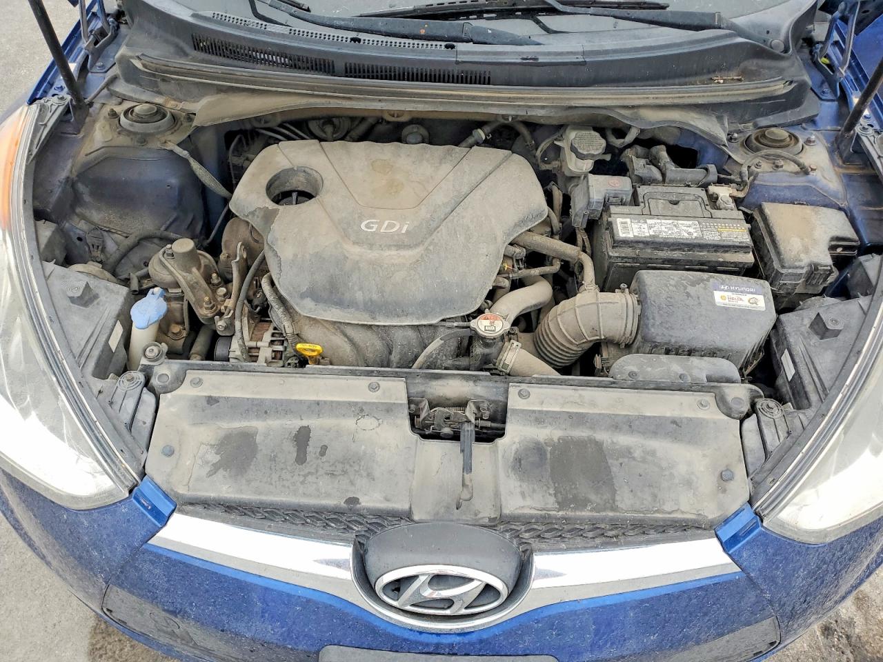 Hyundai VELOSTER Base