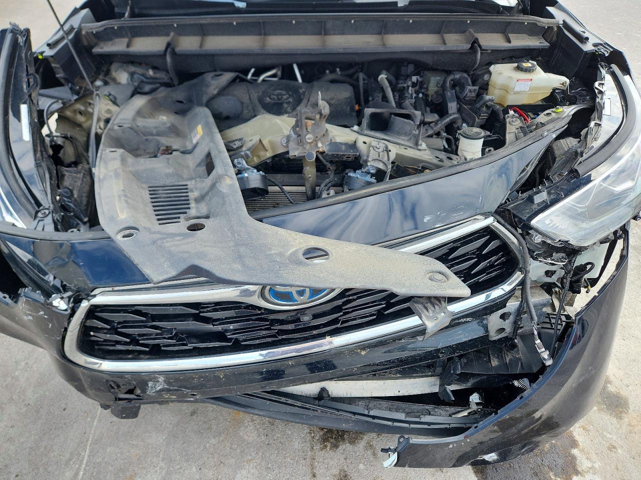 Toyota Highlander Hybrid Platinum