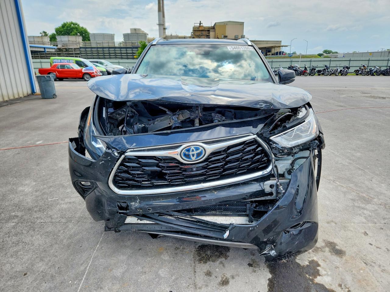 Toyota Highlander Hybrid Platinum