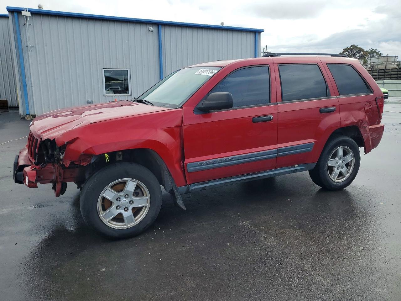 Salvage Jeep Cherokee Image