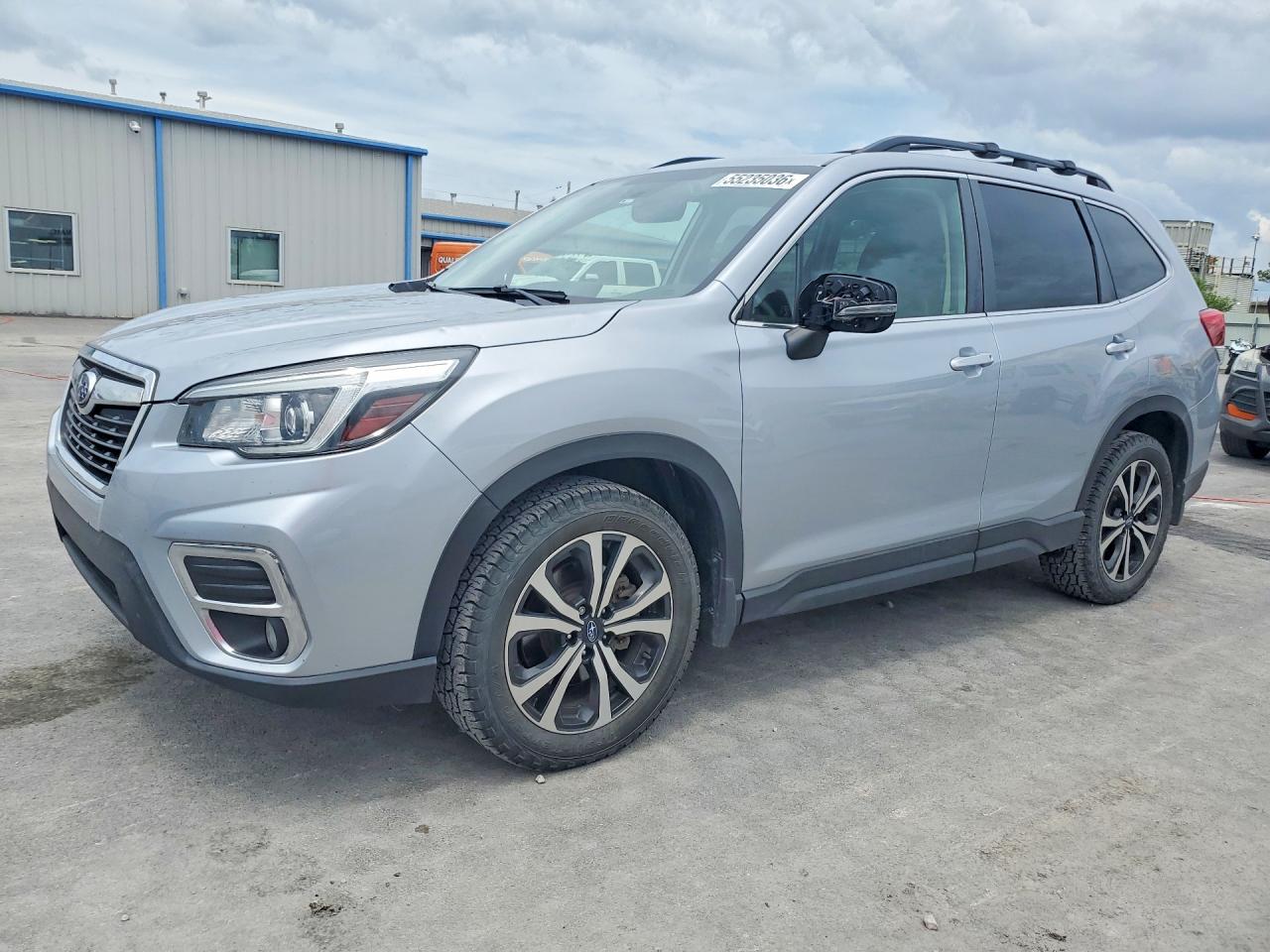 Salvage Subaru Forester Image