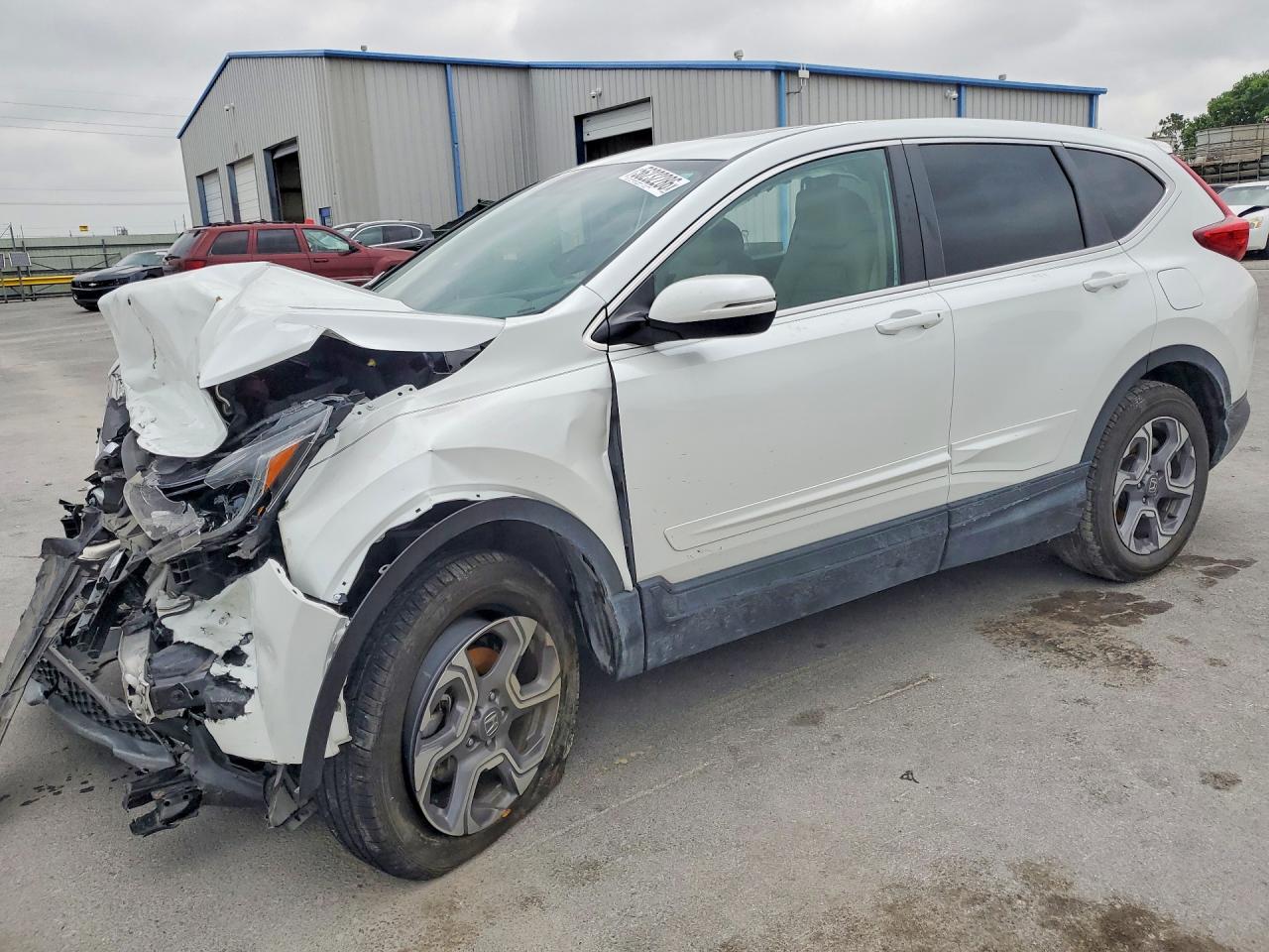 Salvage Honda Crv Image