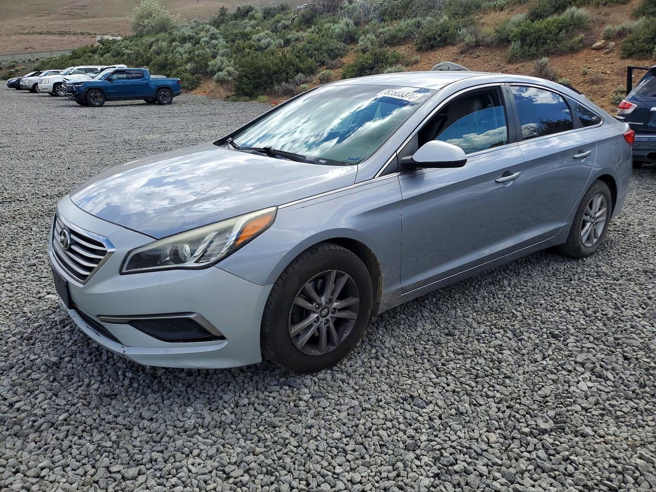 Salvage Hyundai SONATA Image