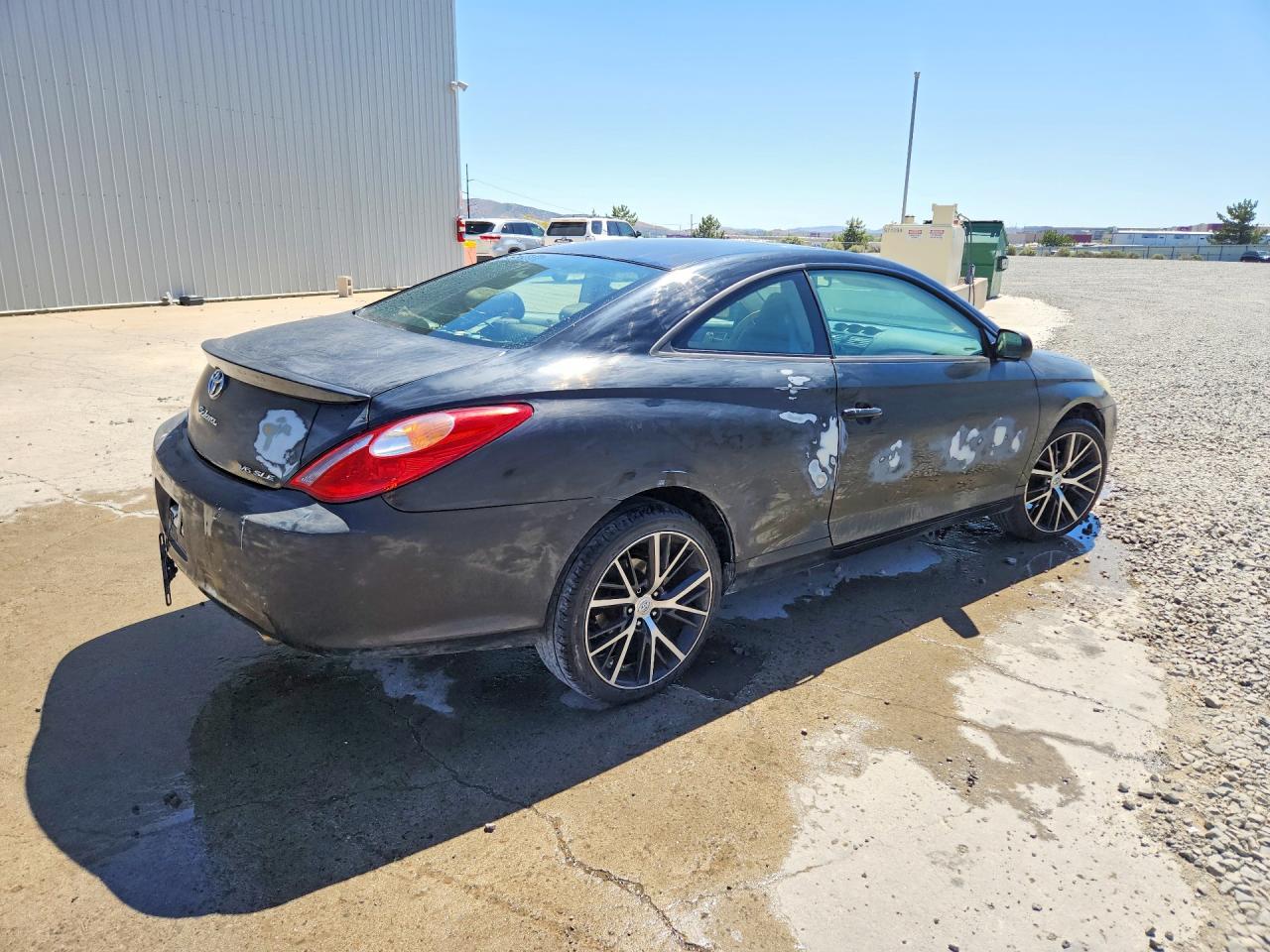 Toyota Camry Sle V6