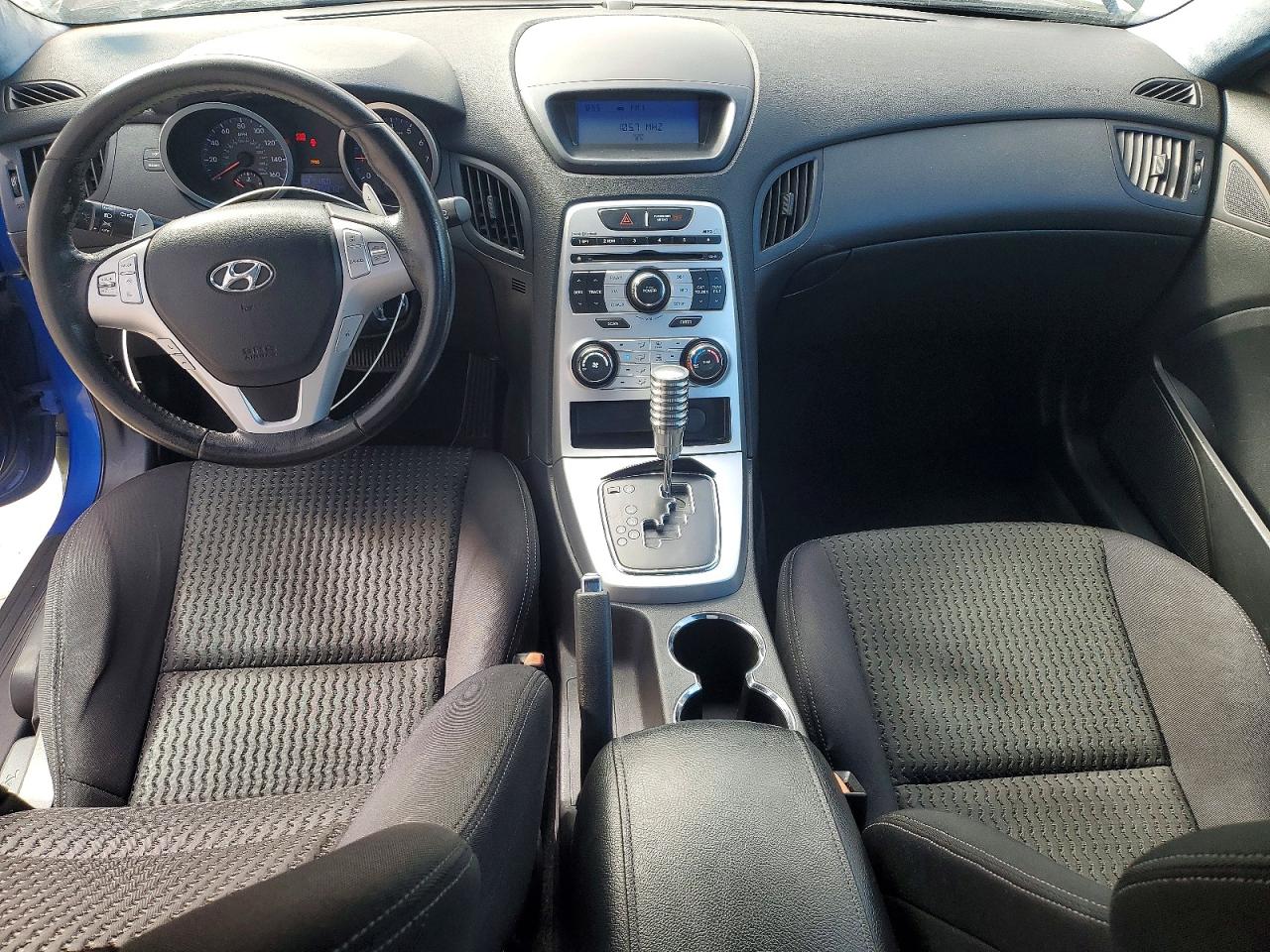 Hyundai Genesis 2.0t