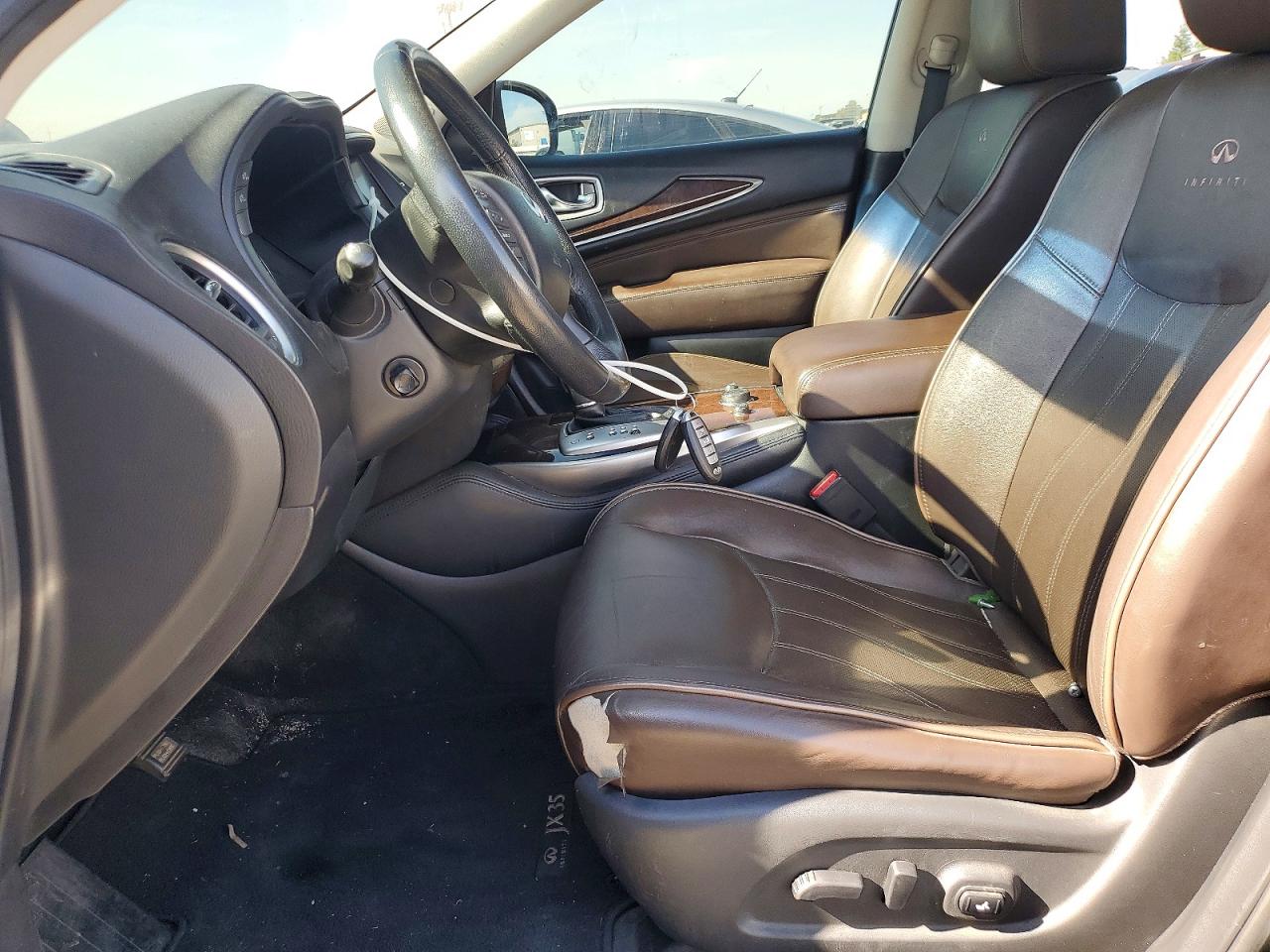 INFINITI JX35 Base