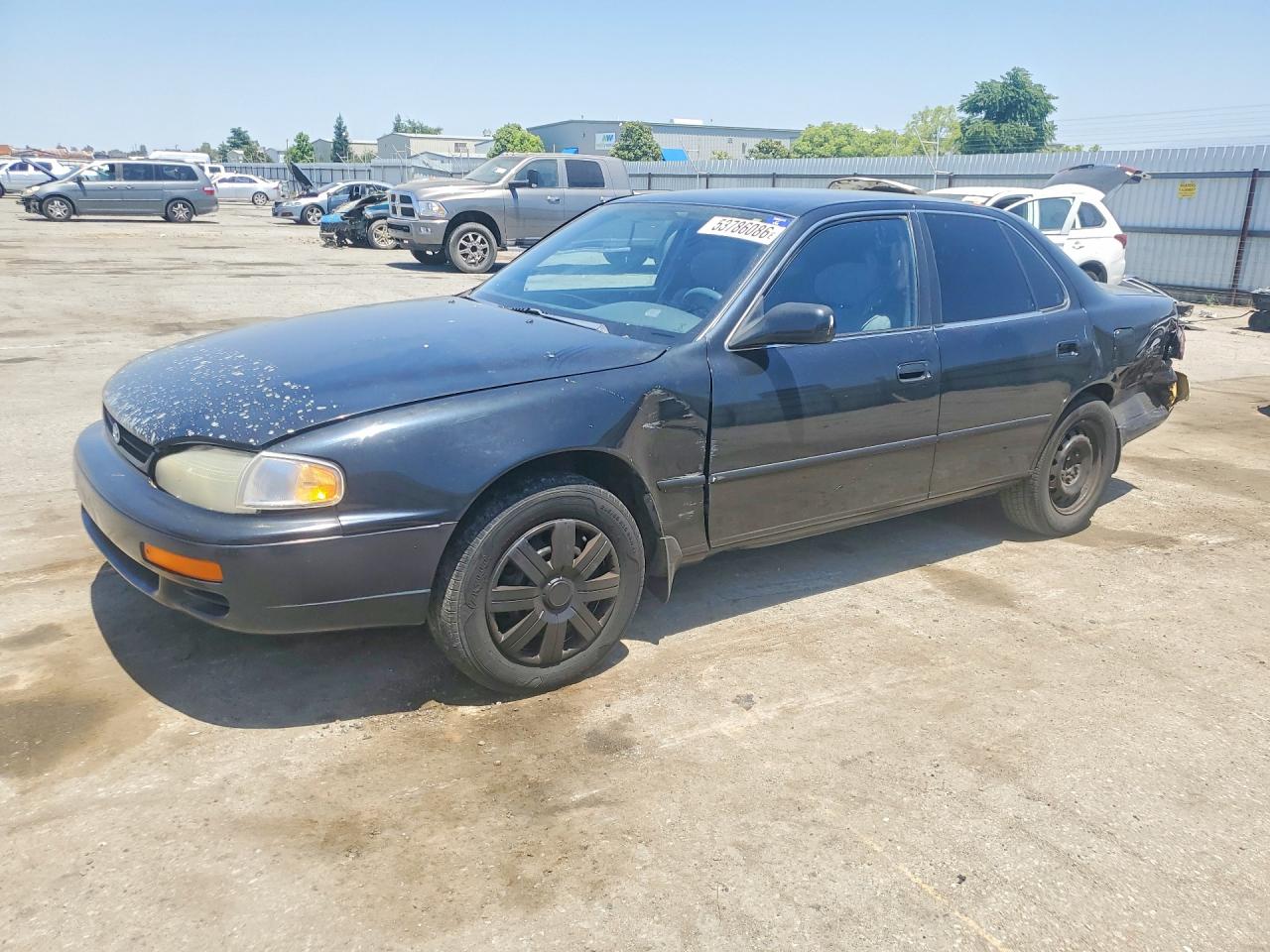 Salvage Toyota Camry Image