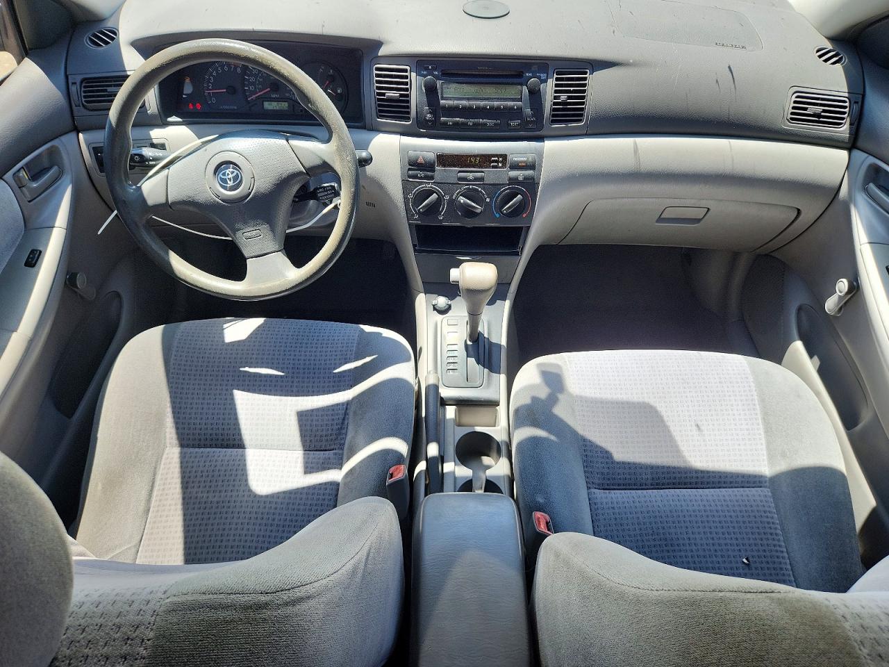 Toyota Corolla Ce