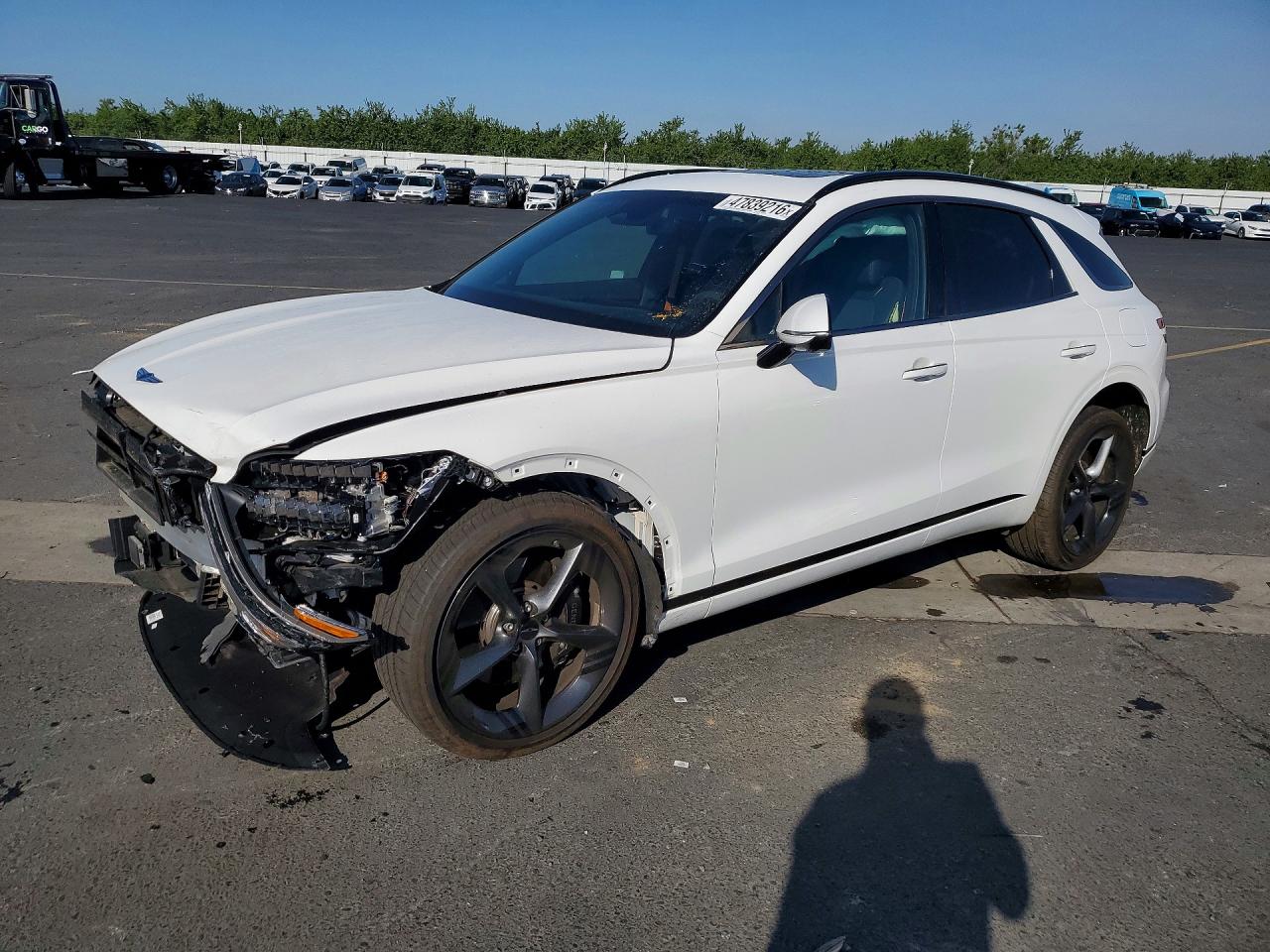 Salvage Genesis GV70 Image