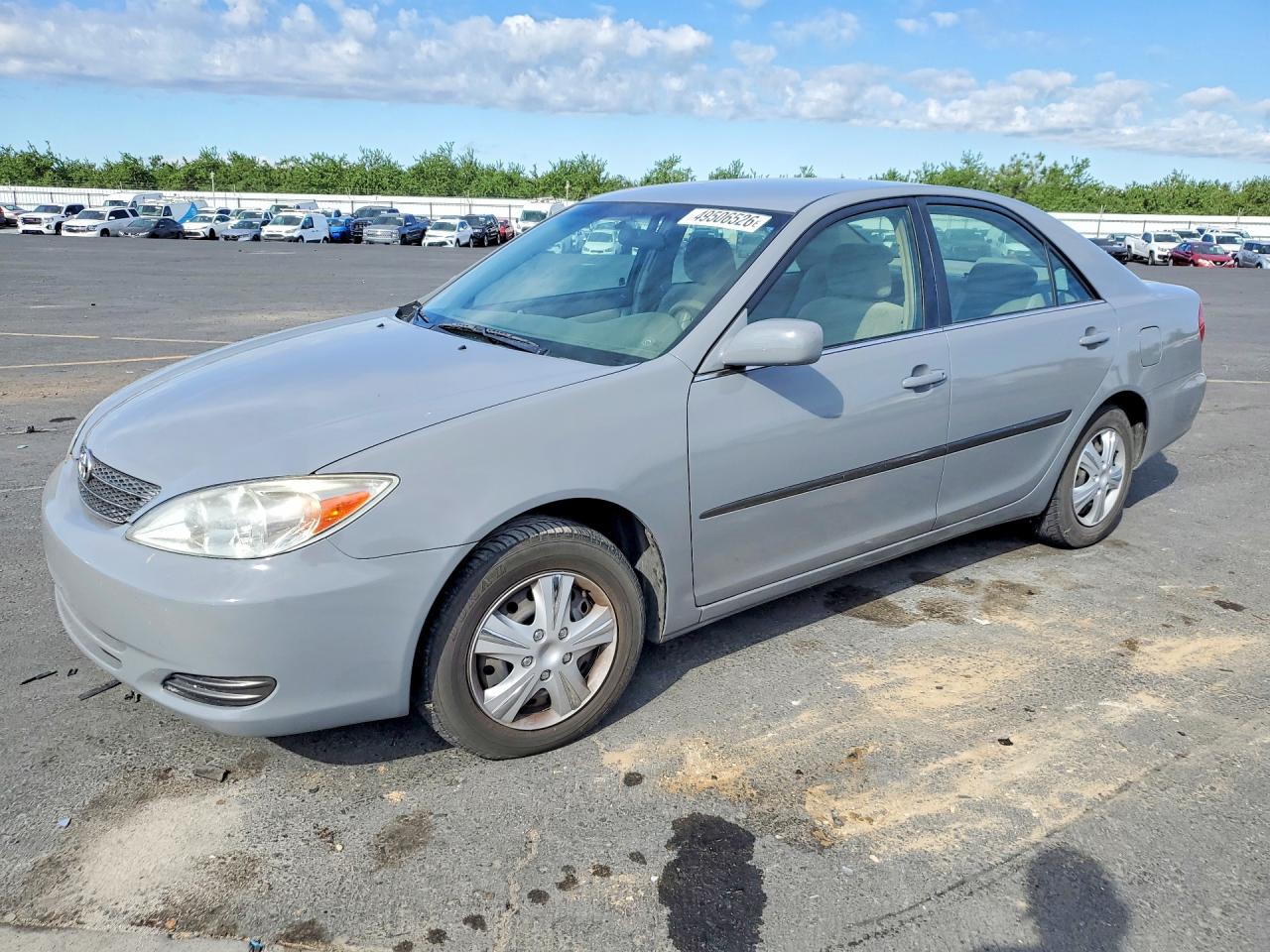 Salvage Toyota Camry Image