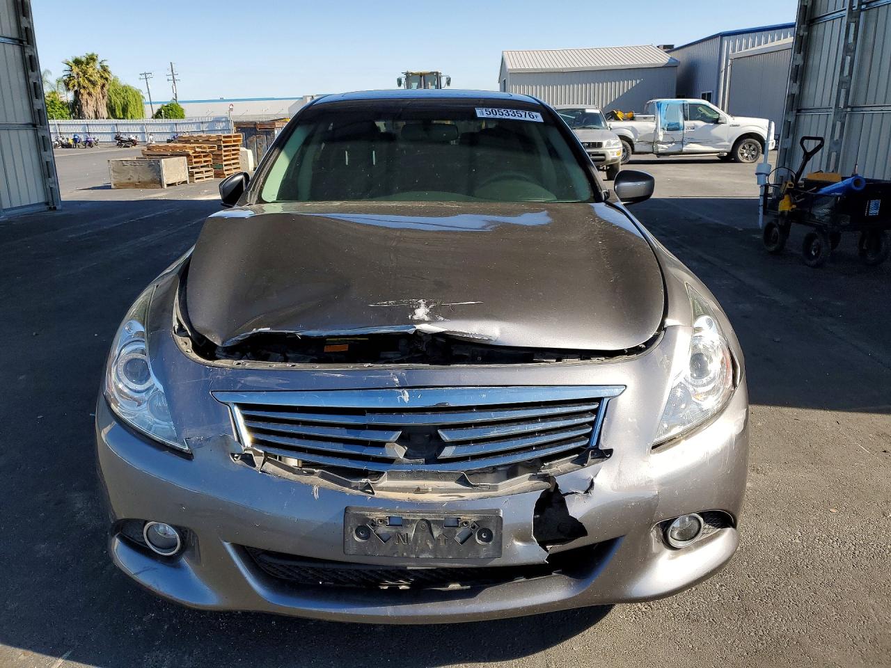 INFINITI Q40 Base