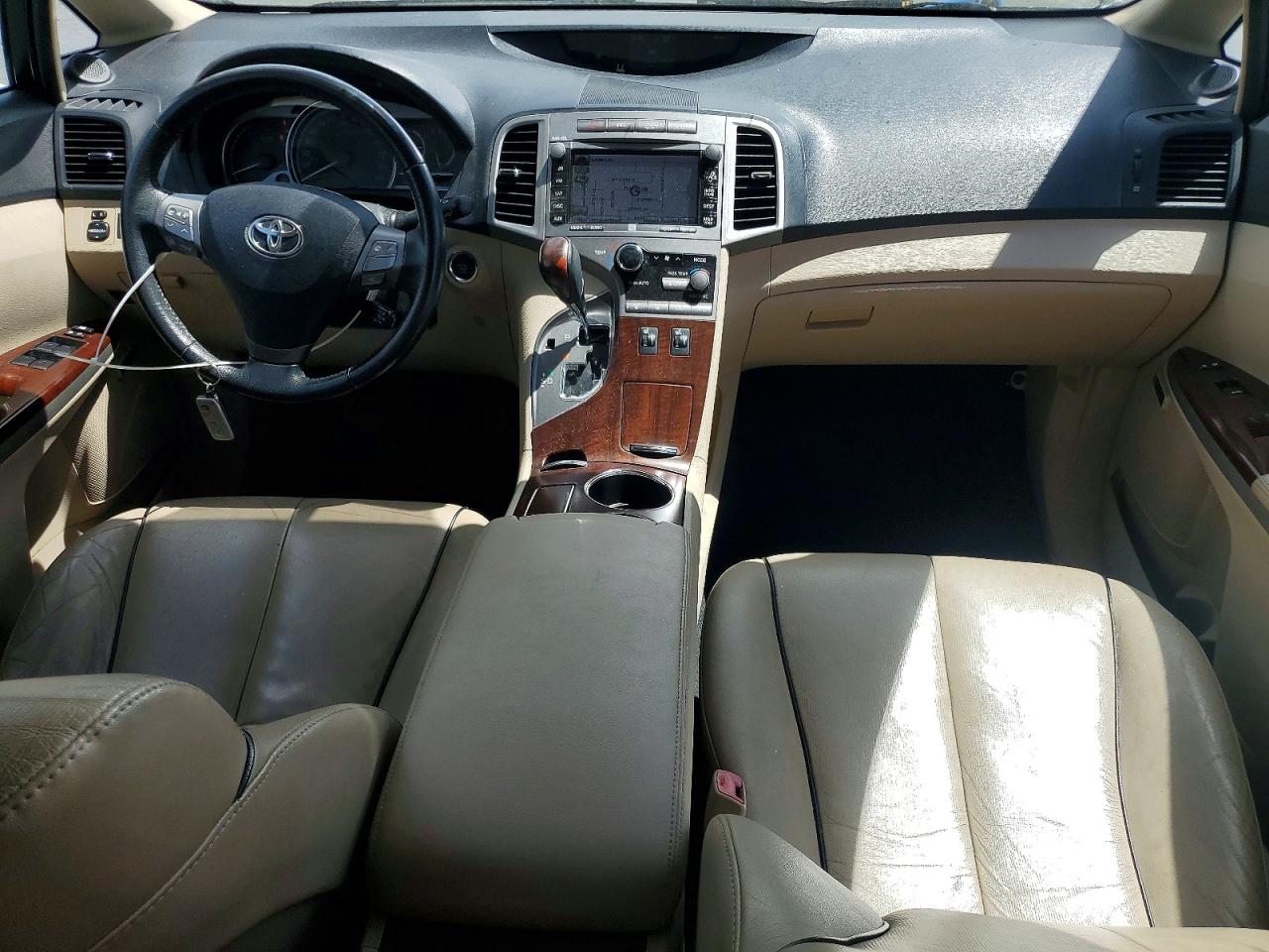 Toyota Venza Awd V6