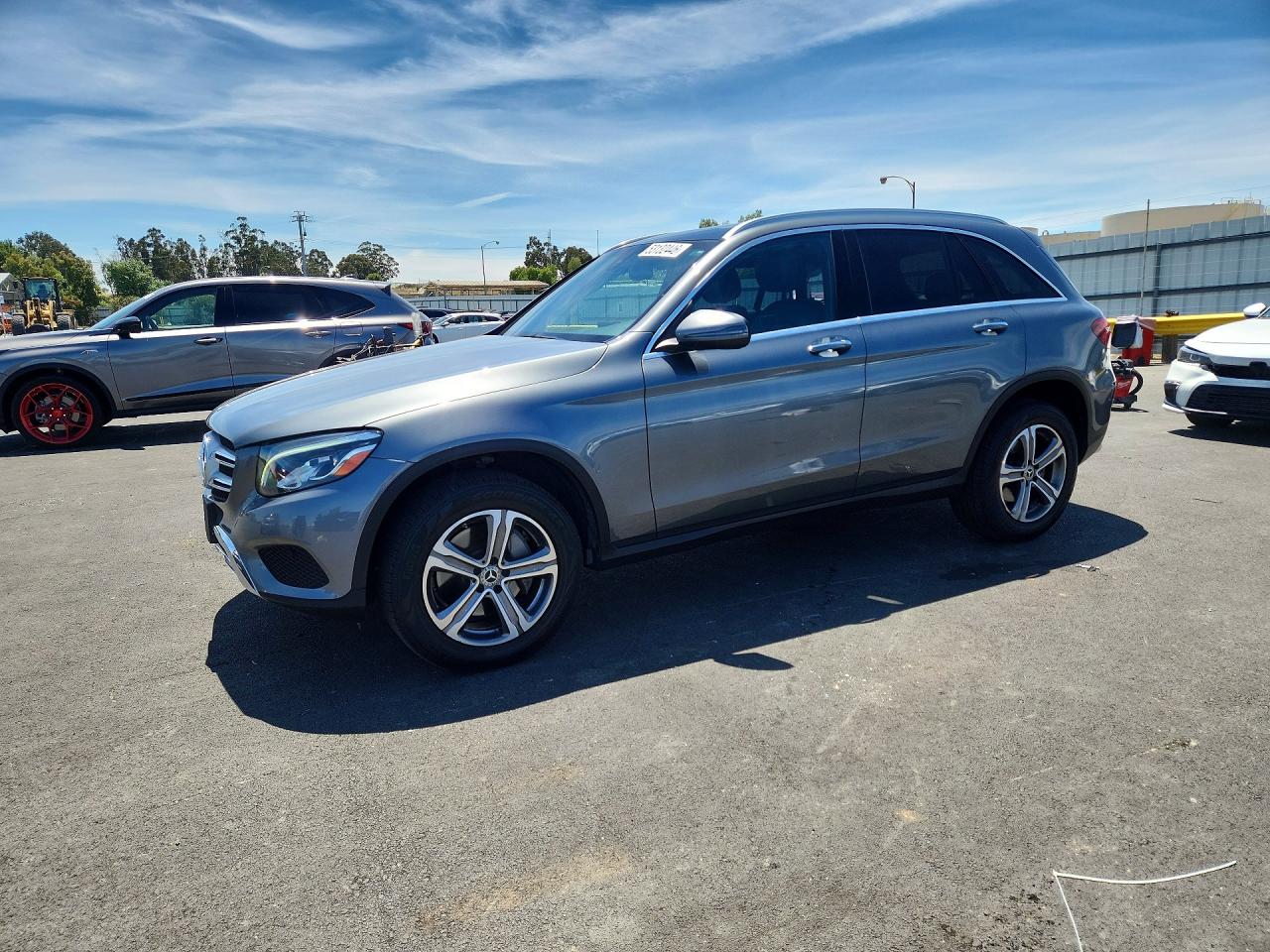 Salvage Mercedes-Benz GLC Image