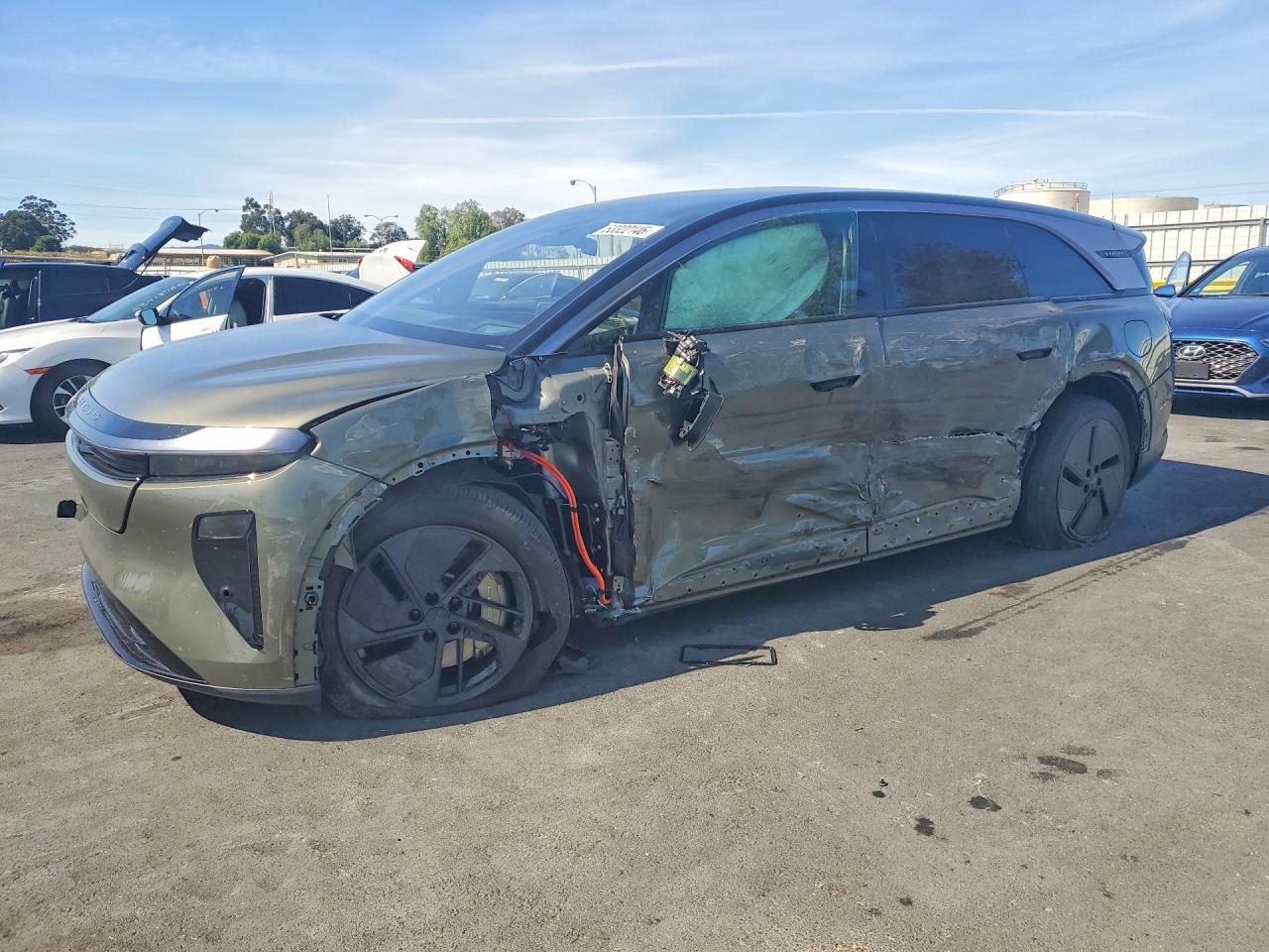 Salvage Lucid Motors Gravity Image