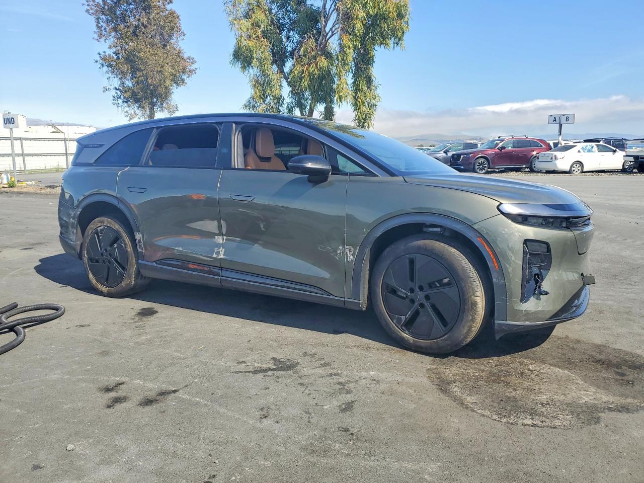 Lucid Motors Gravity Grand Touring