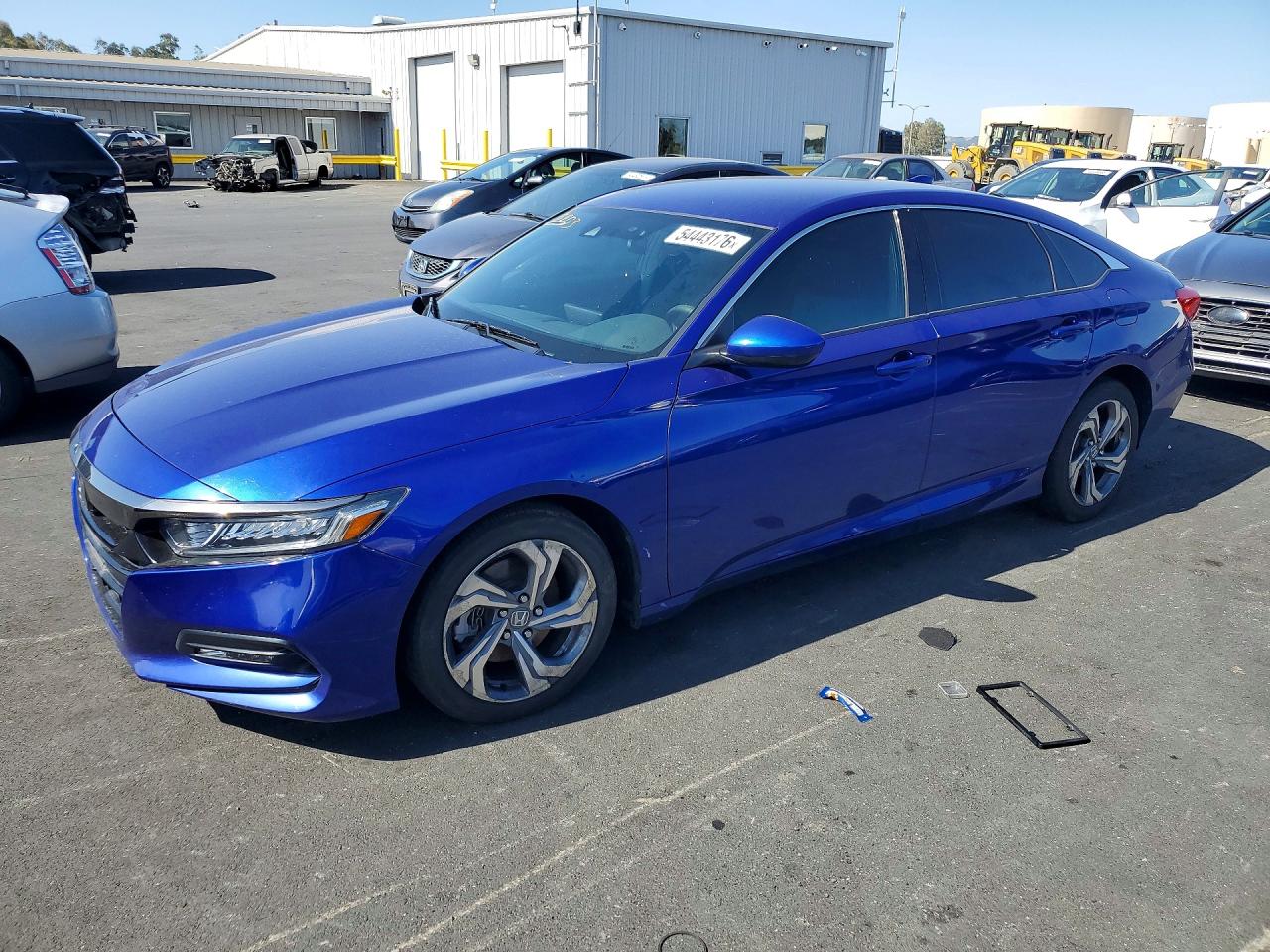 Salvage Honda Accord Image