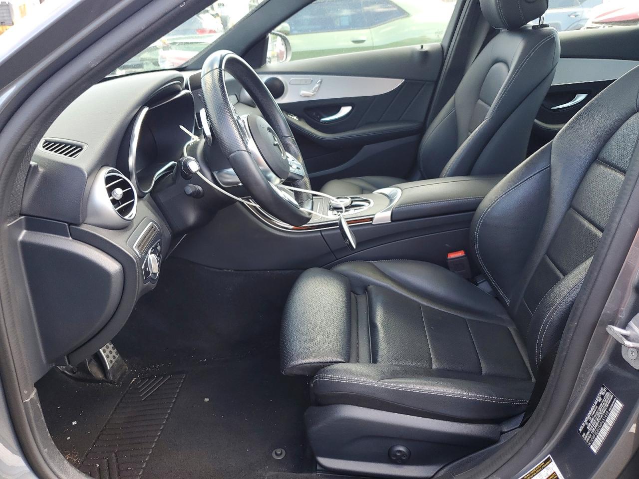 Mercedes-Benz C-Class 300