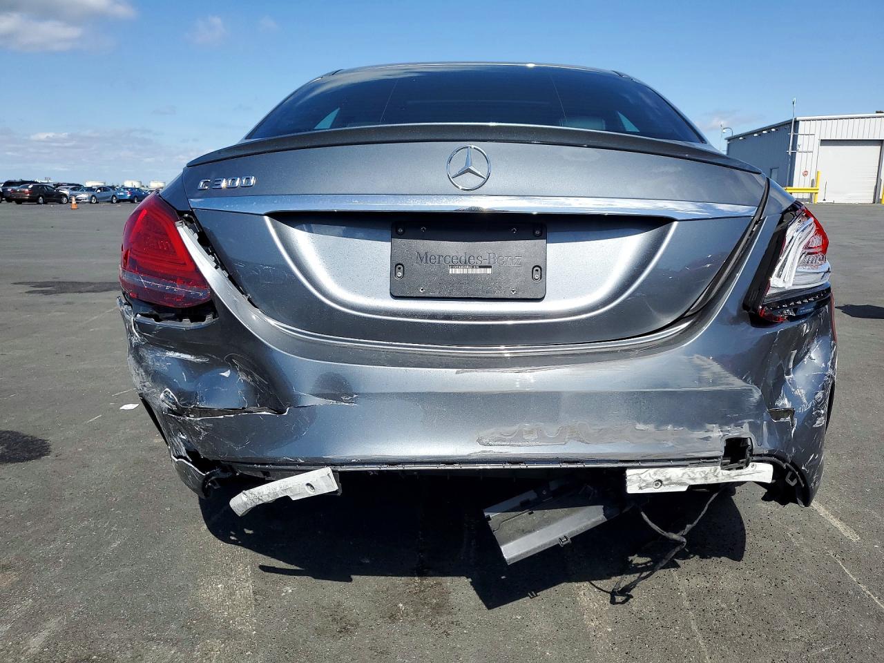 Mercedes-Benz C-Class 300