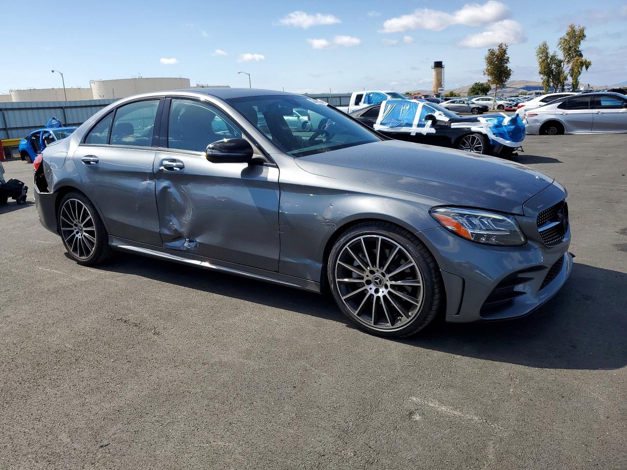 Mercedes-Benz C-Class 300