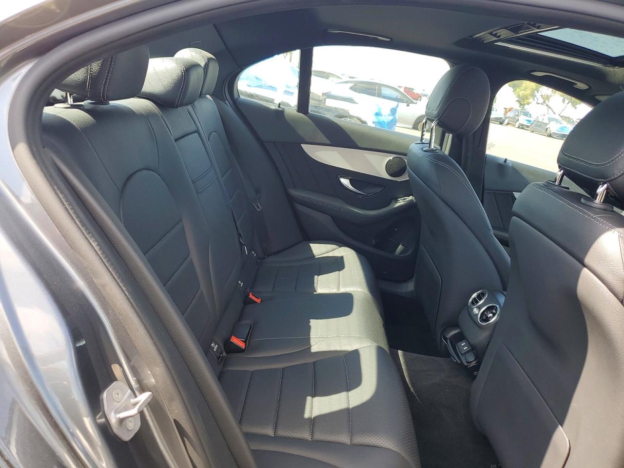 Mercedes-Benz C-Class 300