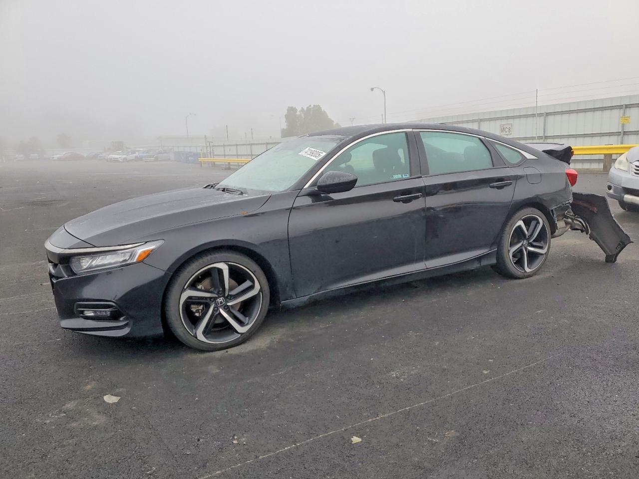 Salvage Honda Accord Image