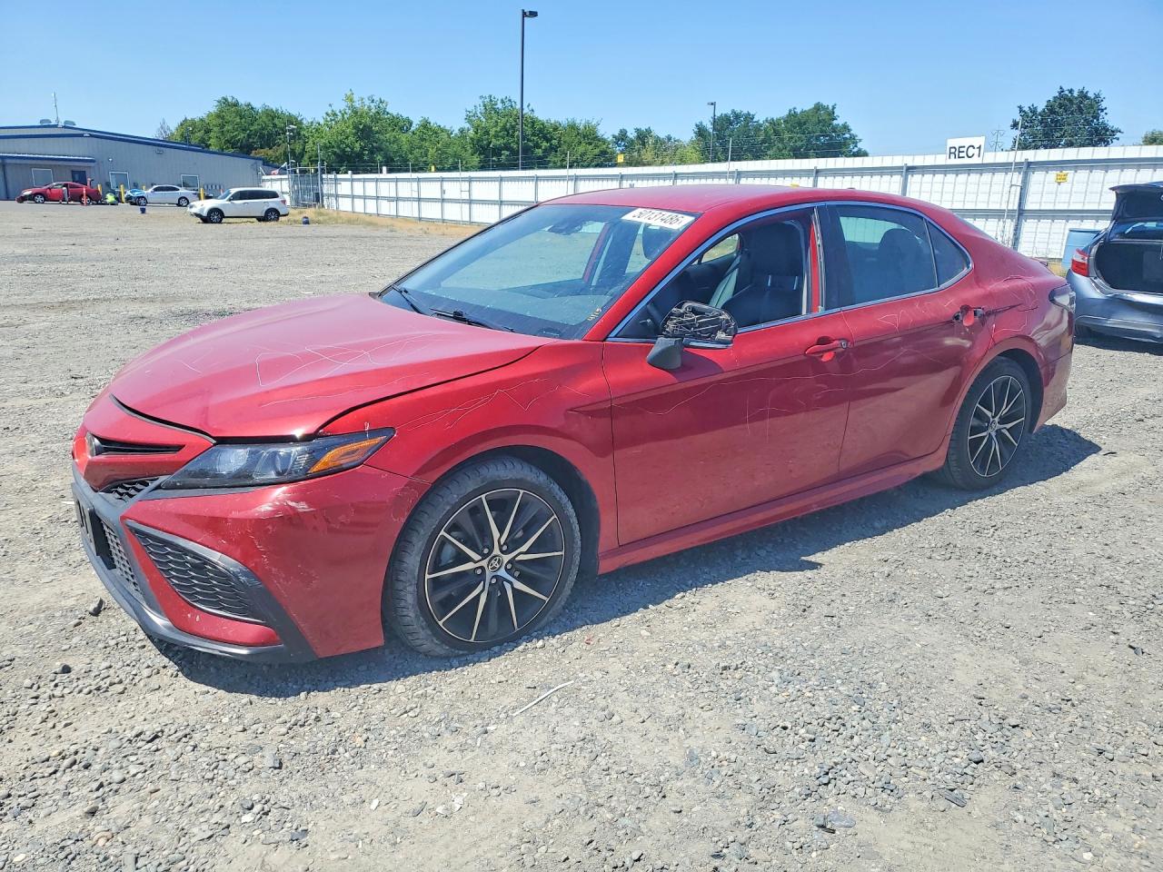 Salvage Toyota Camry Image