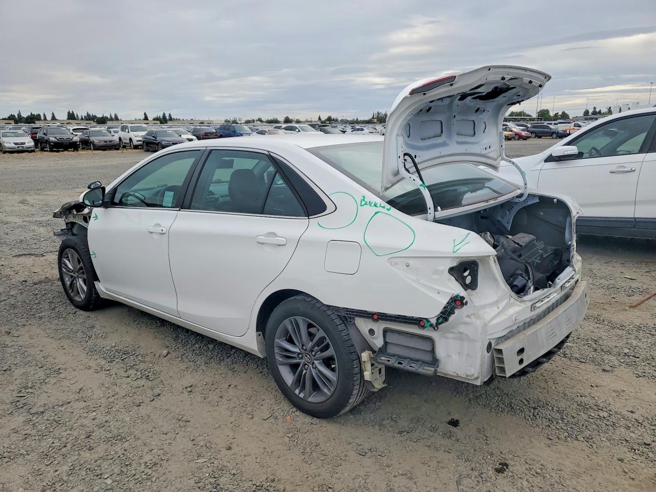 Toyota Camry Se