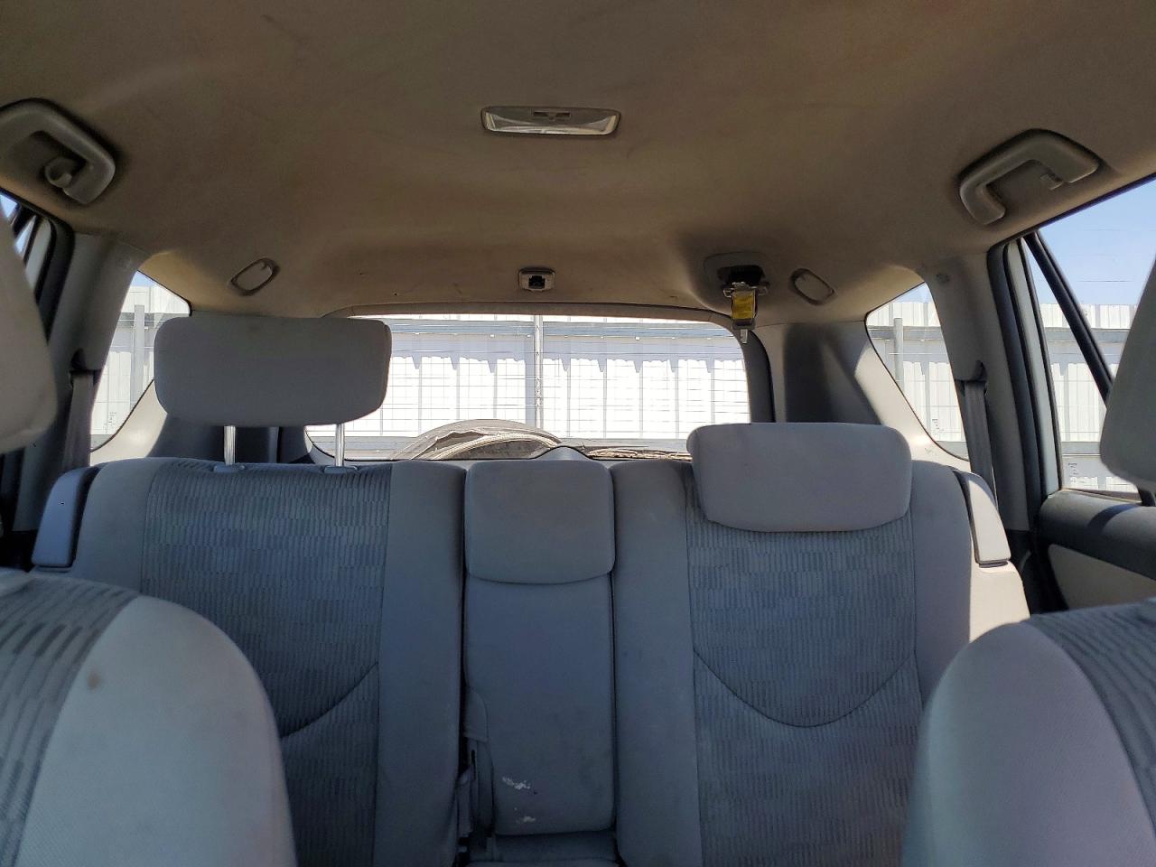Toyota RAV4 Base
