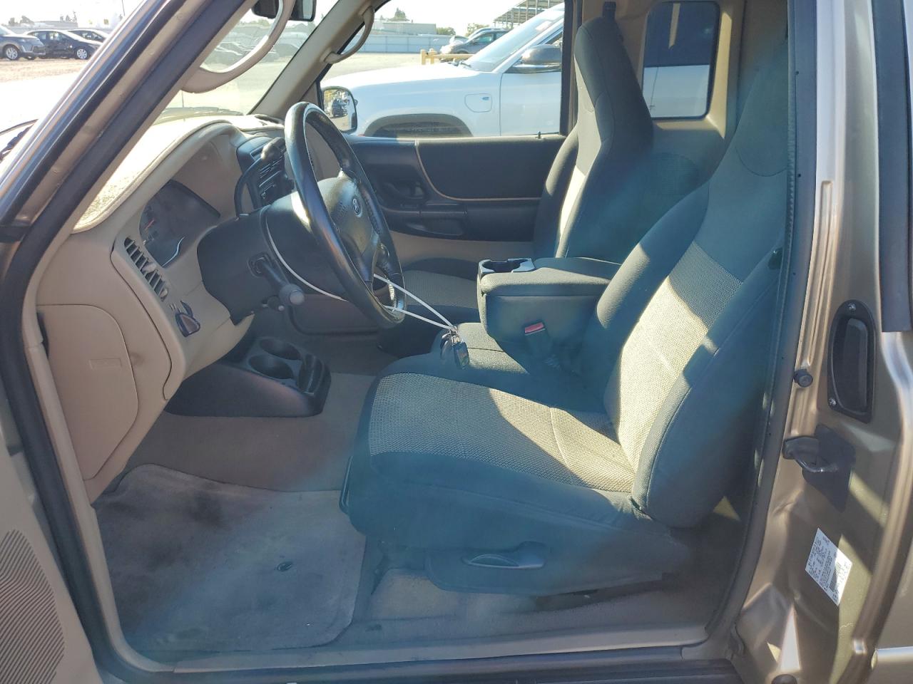 Ford Ranger Super Cab