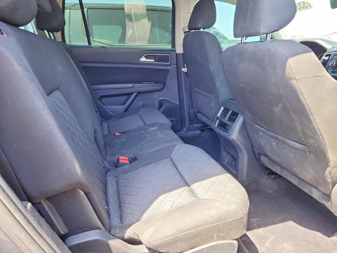 Volkswagen Atlas S