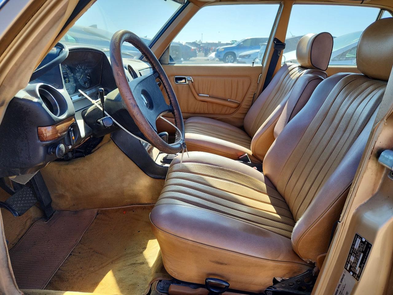 Mercedes-Benz 300-Class Dt