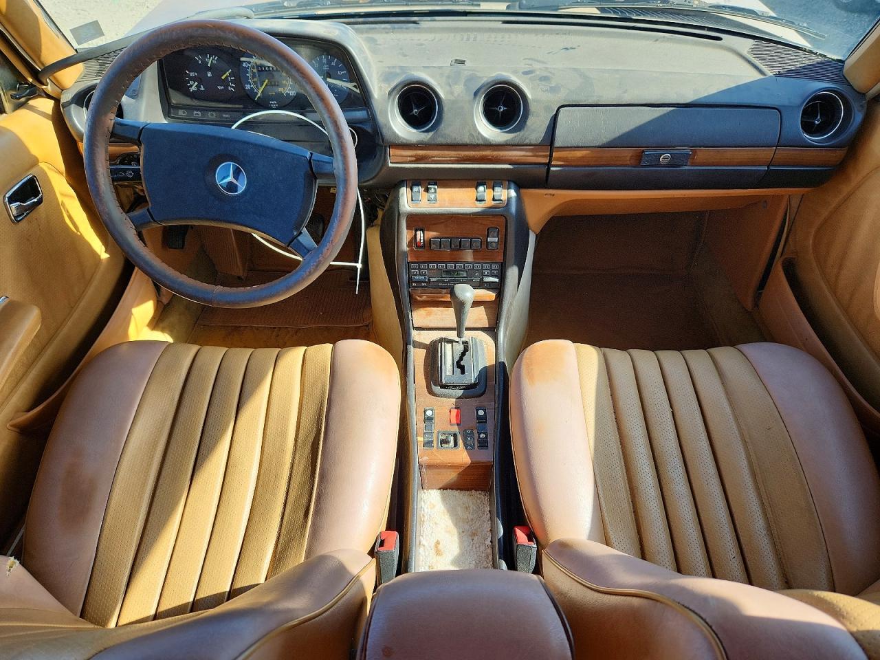 Mercedes-Benz 300-Class Dt
